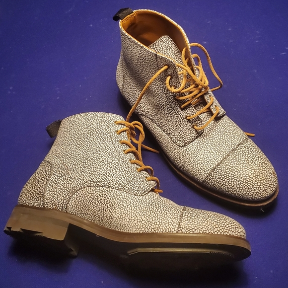 Size 9 Mens Taft Dragon Boot In Stone (Runs Smaller Than Official Sizes) - Picture 2 of 6